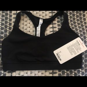 Lululemon sports bra NWT